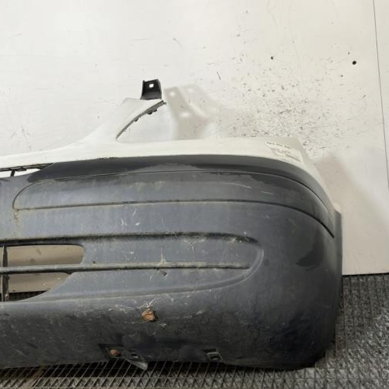 Pare choc avant MERCEDES VITO 639 Photo n°3