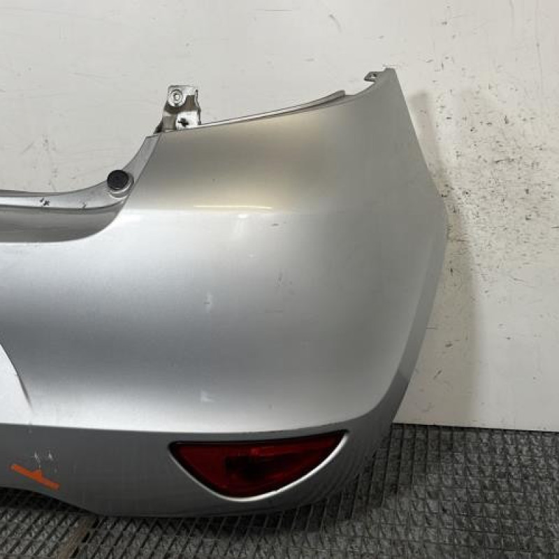 Pare choc arriere RENAULT CLIO 3 Photo n°5