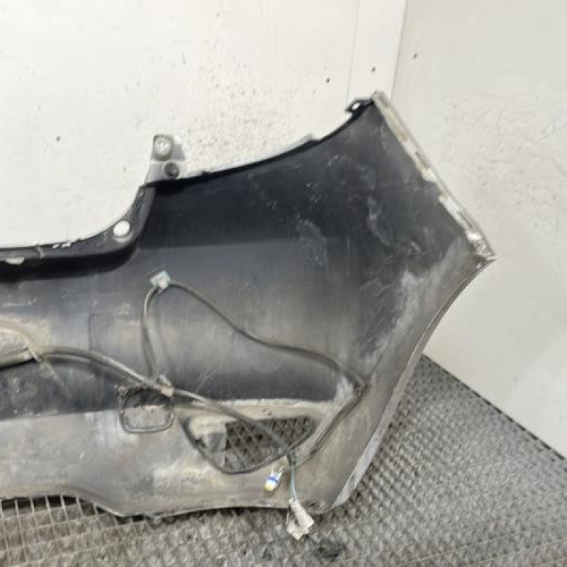 Pare choc arriere RENAULT CLIO 3 Photo n°6