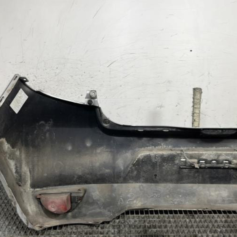 Pare choc arriere RENAULT CLIO 3 Photo n°8