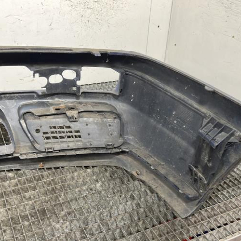 Pare choc avant VOLKSWAGEN GOLF 3 Photo n°6