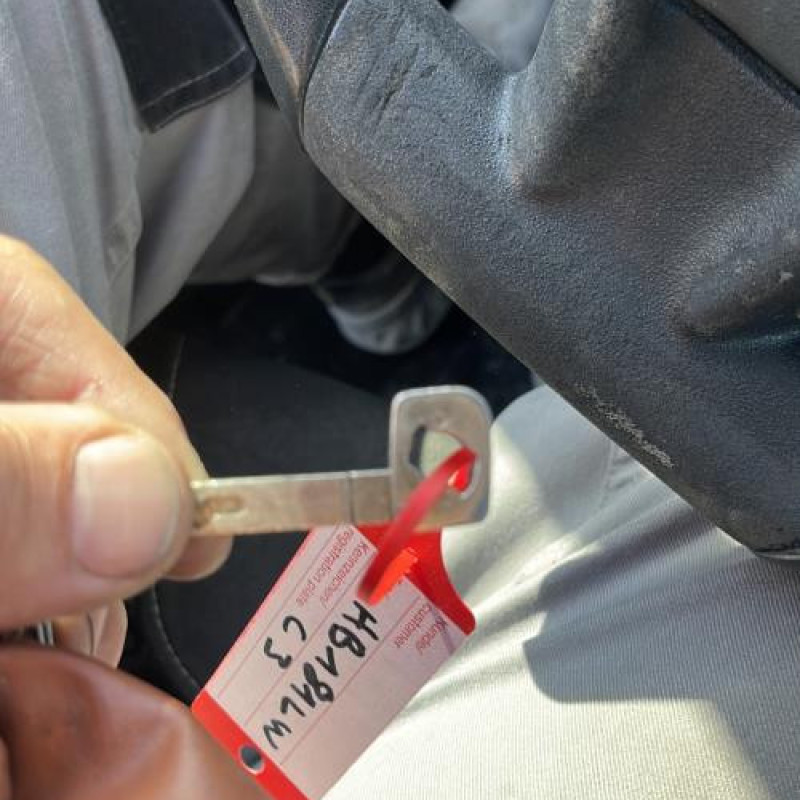 Pretensionneur de ceinture avant droit CITROEN C3 2 Photo n°14