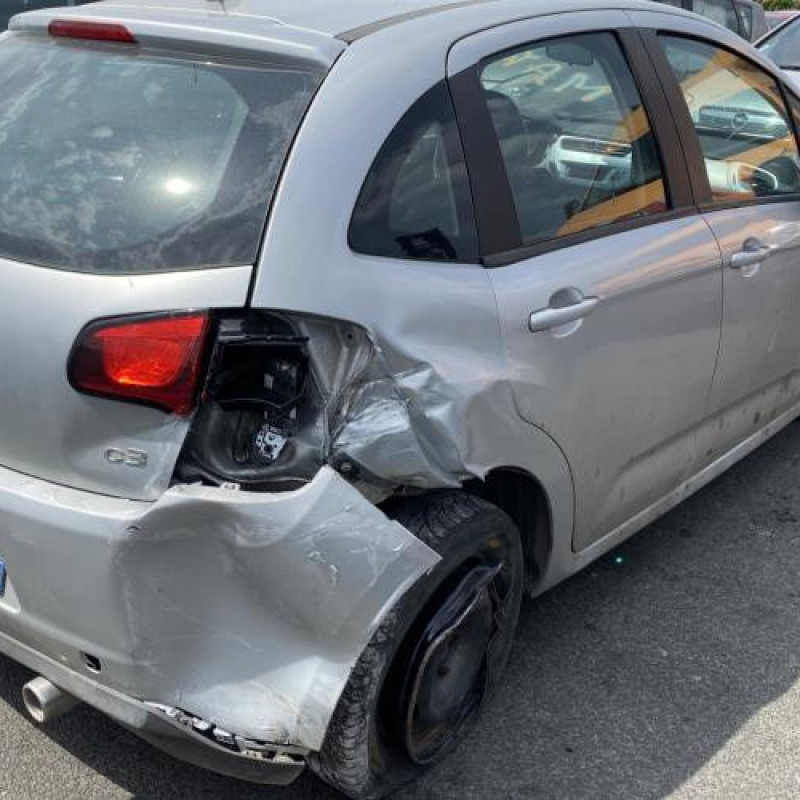 Pretensionneur de ceinture avant droit CITROEN C3 2 Photo n°18