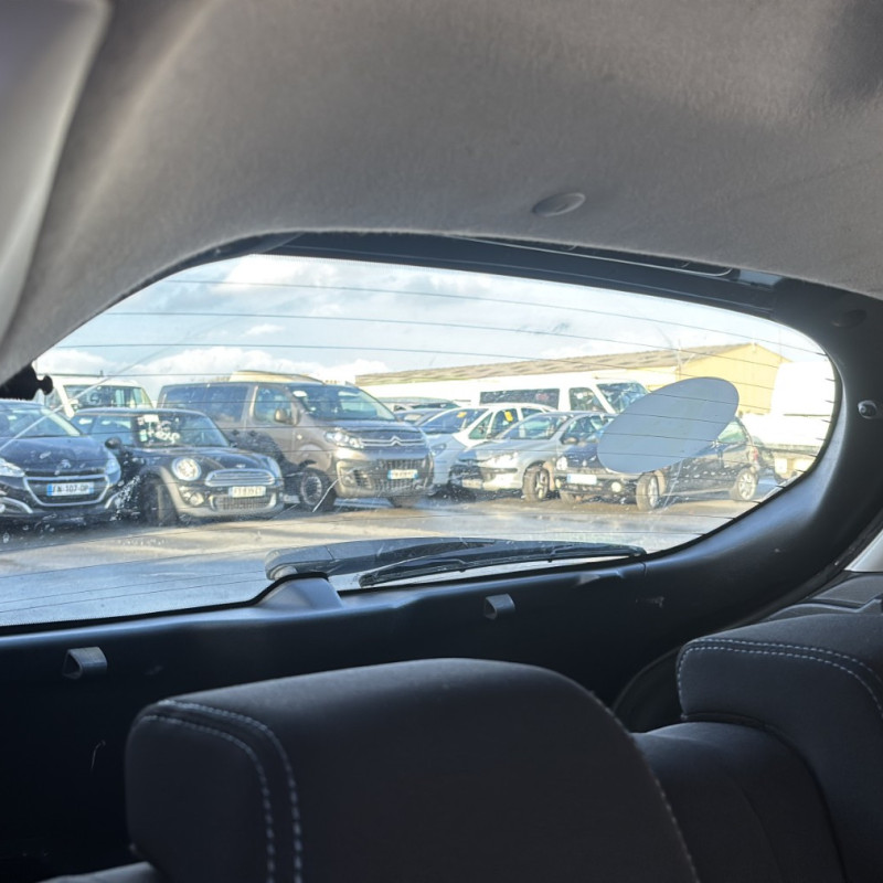 PEUGEOT 208 1 PHASE 1 1.4 HDI - 8V TURBO Photo n°11