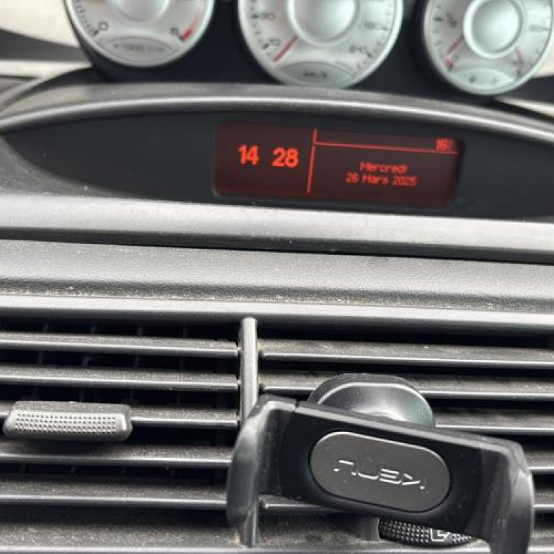 Trappe d'essence PEUGEOT 807 Photo n°20