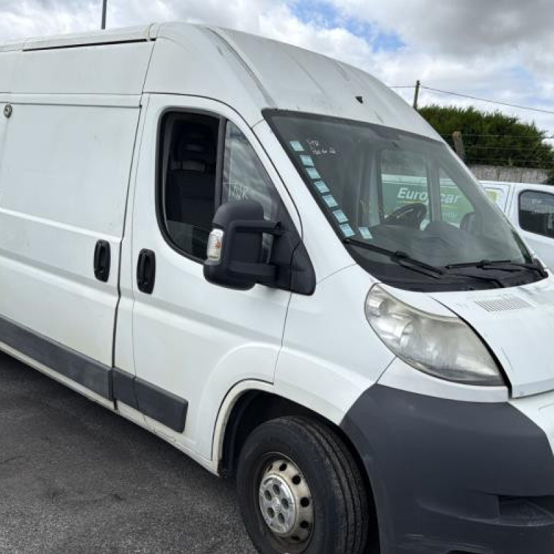 Vitre avant droit PEUGEOT BOXER 3 Photo n°6