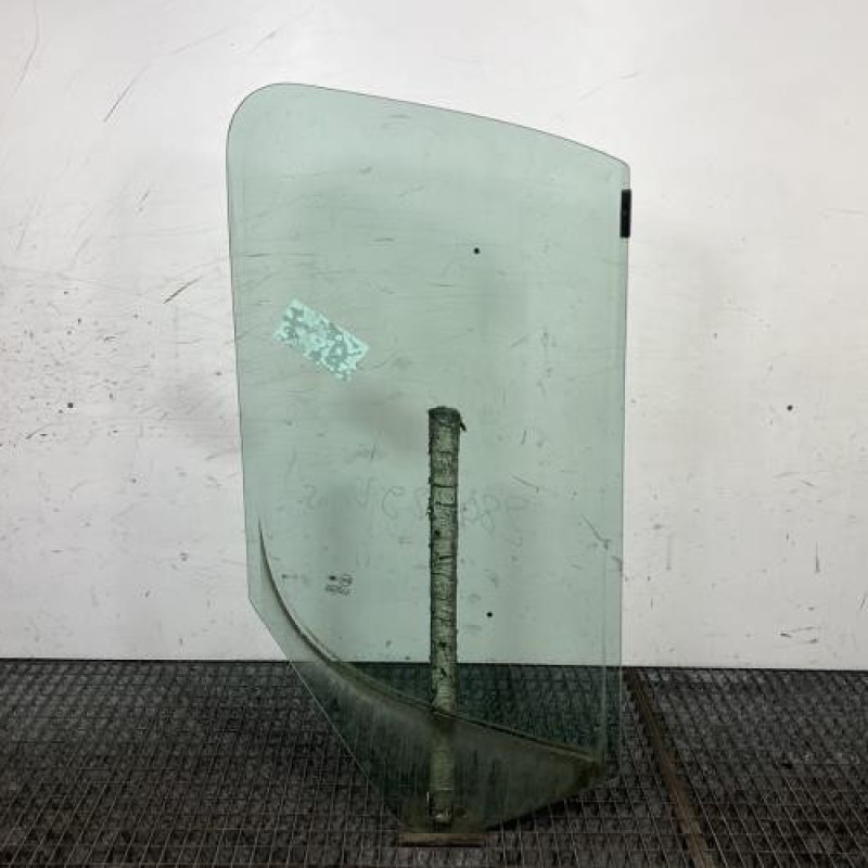 Vitre avant gauche PEUGEOT BOXER 3 Photo n°4