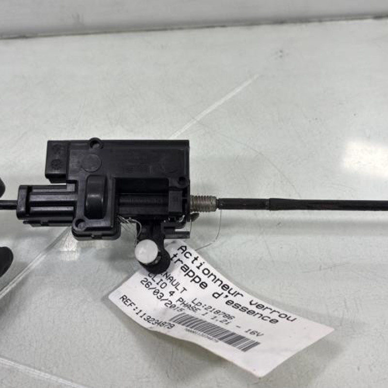 Actionneur verrou trappe d'essence RENAULT CLIO 4 Photo n°1