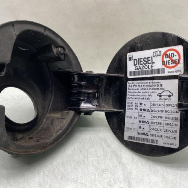 Trappe d'essence VOLKSWAGEN POLO 4 Photo n°3