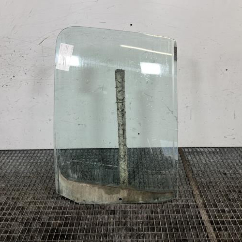 Vitre avant droit PEUGEOT BOXER 2 Photo n°1