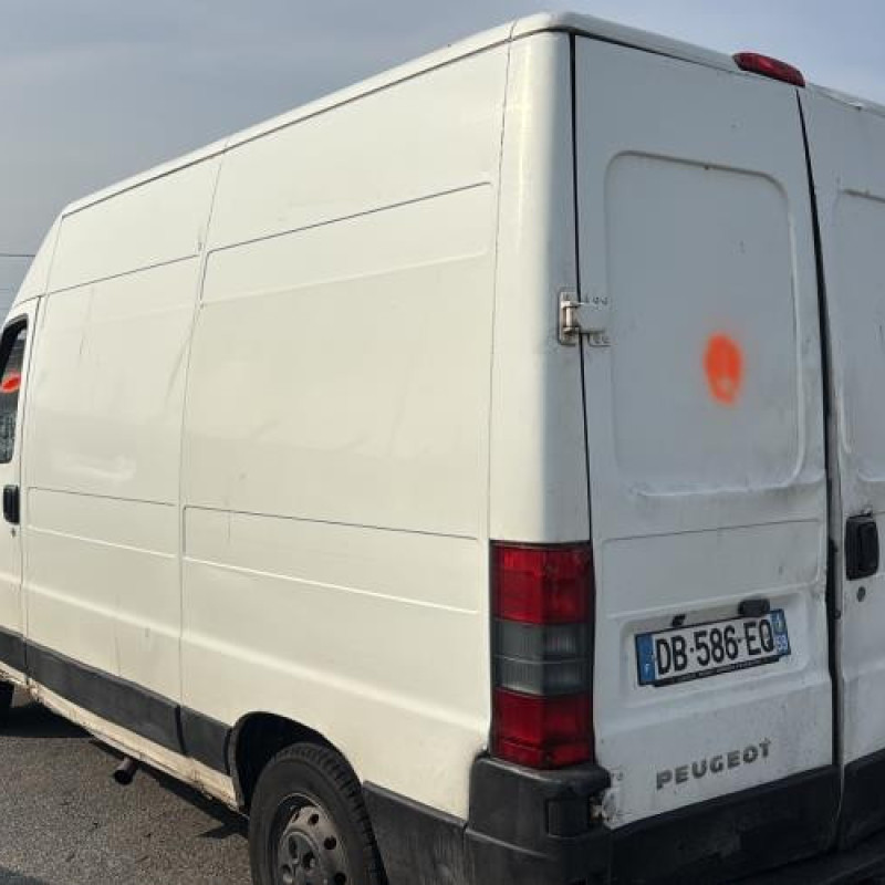 Vitre avant droit PEUGEOT BOXER 2 Photo n°6