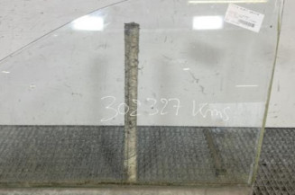 Vitre avant gauche MERCEDES VITO 639 Photo n°1