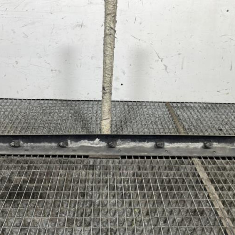 Baguette de porte avant droite RENAULT CLIO 2 CAMPUS Photo n°4