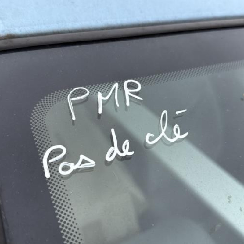 Renfort pare choc avant (traverse) CITROEN C3 1 Photo n°17