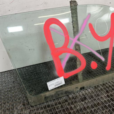 Vitre avant droit VOLKSWAGEN GOLF 3