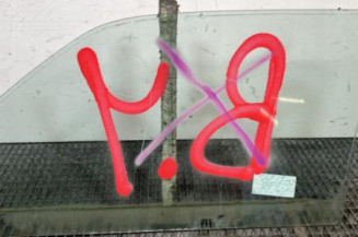 Vitre avant droit VOLKSWAGEN GOLF 3