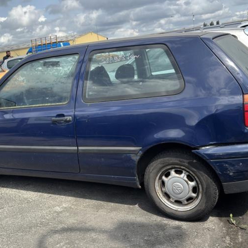 Vitre avant droit VOLKSWAGEN GOLF 3 Photo n°11