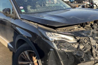 Baie de pare brise PEUGEOT 3008 2