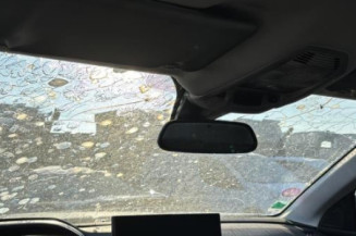 Baie de pare brise PEUGEOT 3008 2