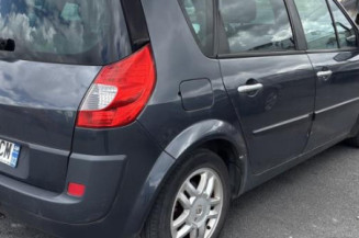 Bras essuie glace avant droit RENAULT SCENIC 2