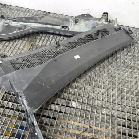 Baie de pare brise PEUGEOT 2008 2