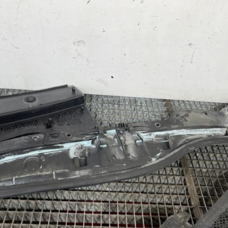 Baie de pare brise PEUGEOT 2008 2 Photo n°3