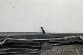 Baie de pare brise PEUGEOT 2008 2