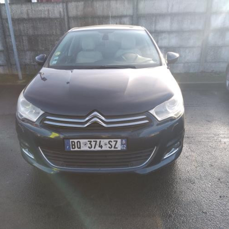 Baie de pare brise CITROEN C4 2 Photo n°5