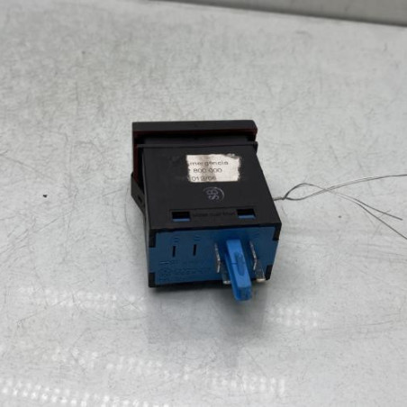 Bouton de warning VOLKSWAGEN FOX