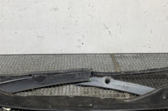 Baie de pare brise PEUGEOT 2008 1