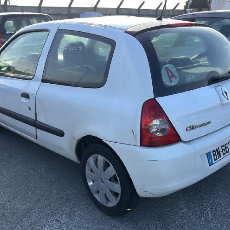 Baguette de porte avant gauche RENAULT CLIO 2 CAMPUS Photo n°8