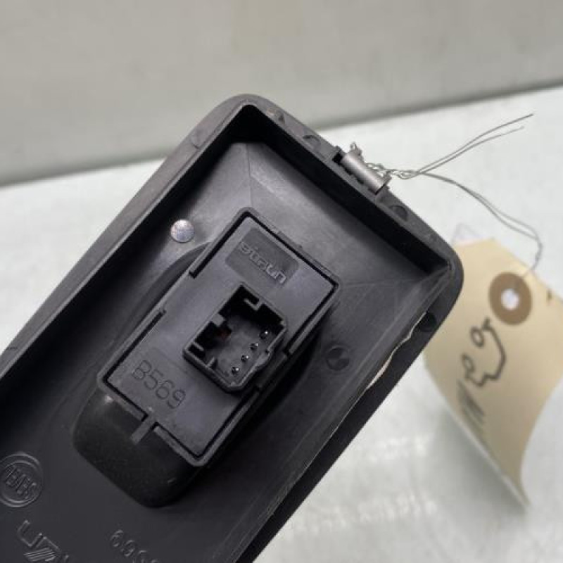 Interrupteur de leve vitre avant droit CITROEN JUMPER 3 Photo n°4