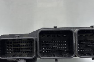 Calculateur moteur PEUGEOT 208 1