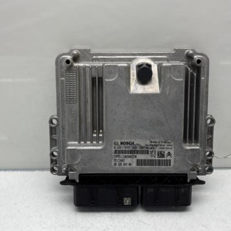 Calculateur moteur PEUGEOT 308 2 Photo n°1
