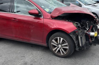 Calculateur moteur PEUGEOT 308 2