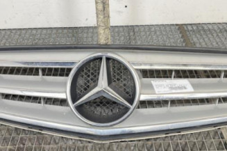 Calandre MERCEDES CLASSE C 204 Photo n°1