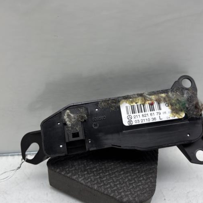 Commande retroviseurs MERCEDES CLASSE CLS 219 Photo n°2