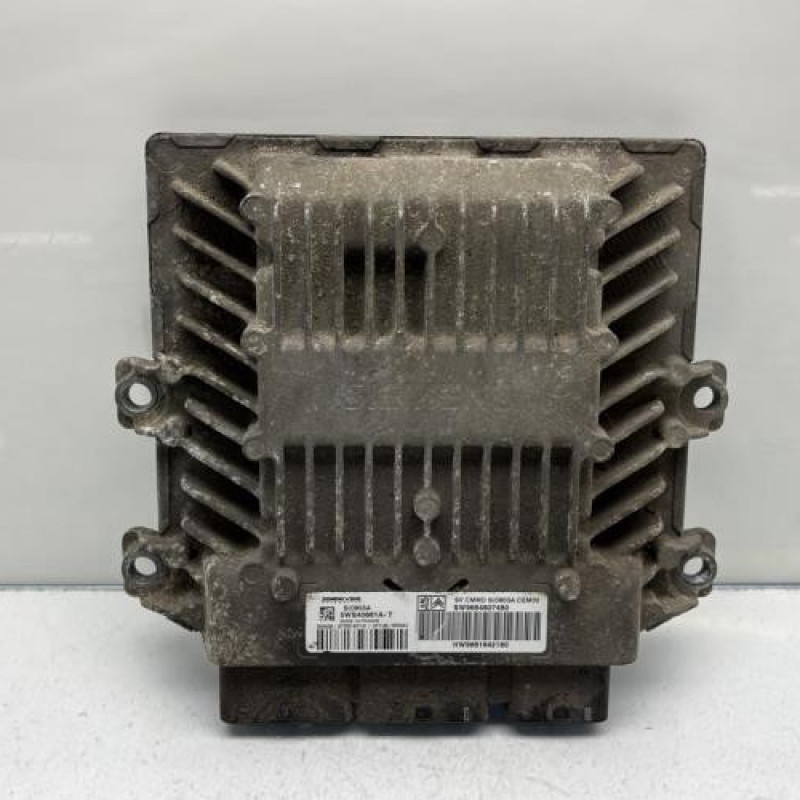 Calculateur moteur CITROEN JUMPY 2 Photo n°1