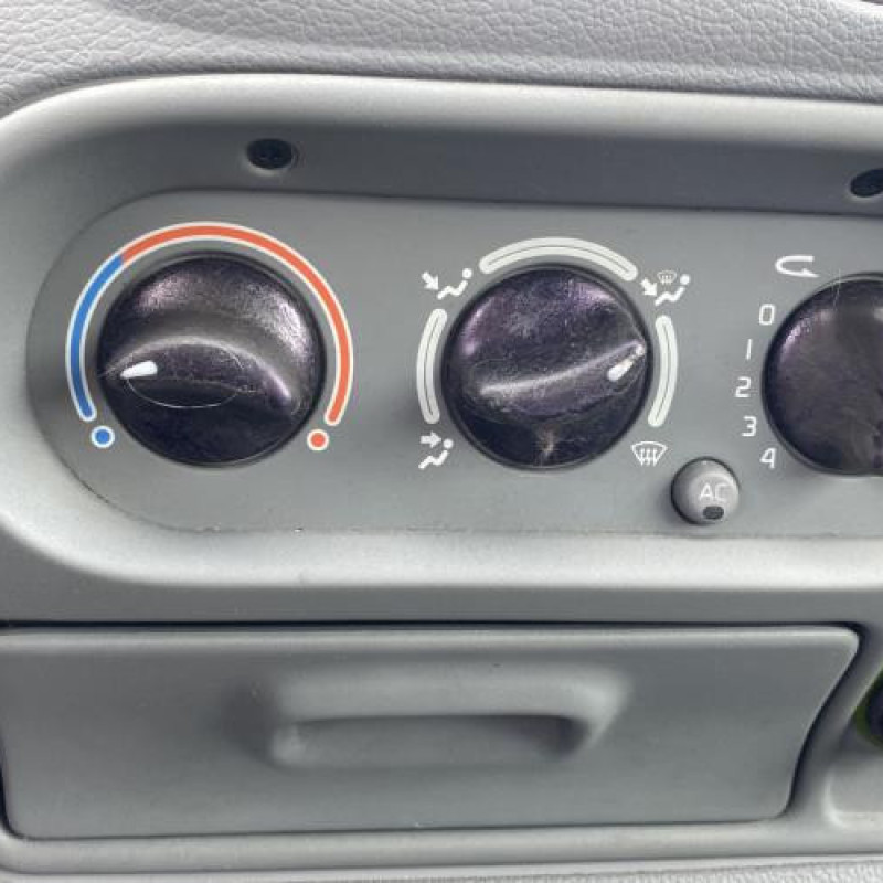 Ceinture avant gauche RENAULT TWINGO 1 Photo n°12