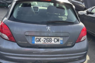 Calculateur moteur PEUGEOT 207