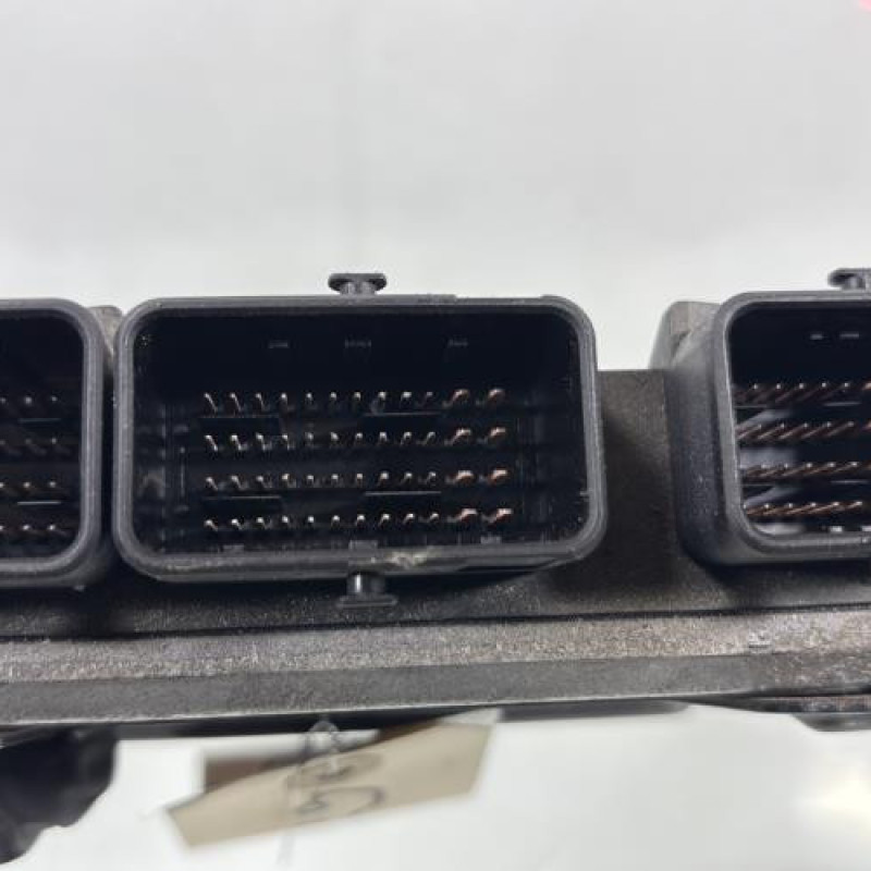 Calculateur moteur PEUGEOT 307 Photo n°4