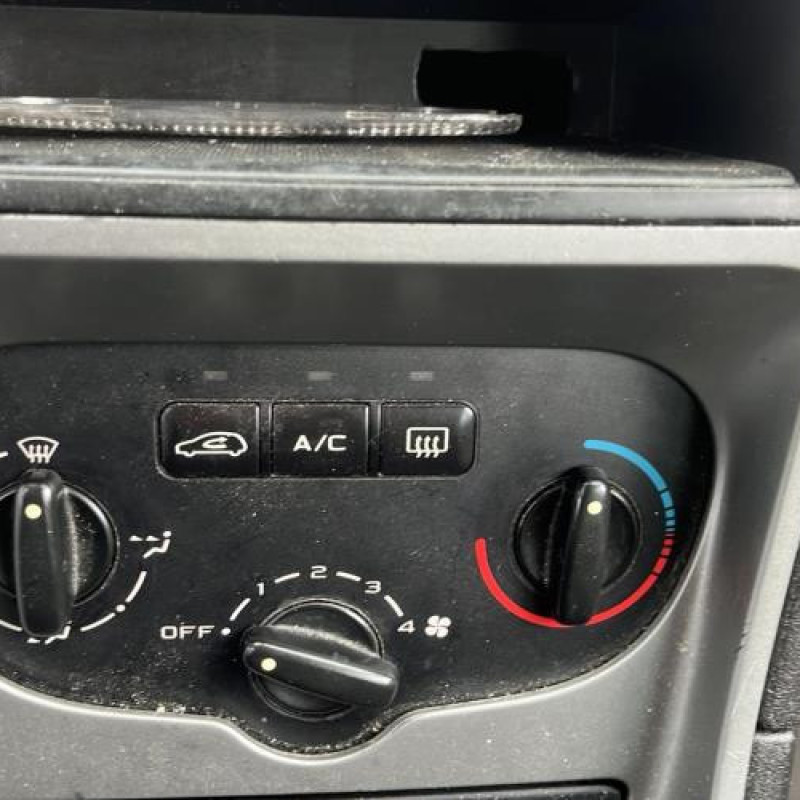 Calculateur moteur PEUGEOT 307 Photo n°18