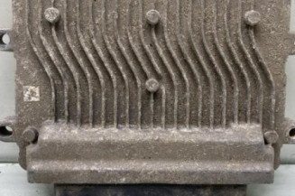 Calculateur moteur CITROEN BERLINGO 1 Photo n°1