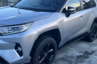 TOYOTA RAV4 5 PHASE 1 2.5i - 16V HYBRID 4X4 Photo n°1