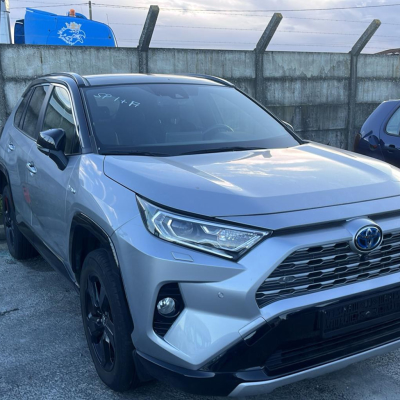 TOYOTA RAV4 5 PHASE 1 2.5i - 16V HYBRID 4X4 Photo n°7