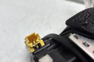 Pretensionneur de ceinture arriere gauche MERCEDES CLASSE C 204