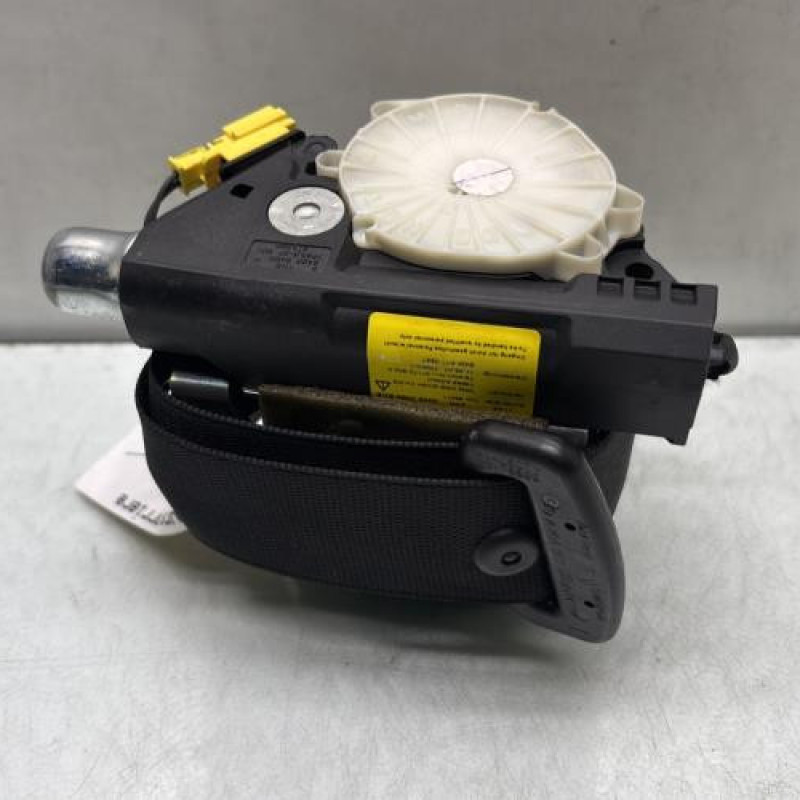 Pretensionneur de ceinture arriere gauche MERCEDES CLASSE C 204 Photo n°4