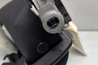 Pretensionneur de ceinture avant droit MERCEDES CLASSE C 204