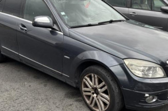 Pretensionneur de ceinture avant droit MERCEDES CLASSE C 204