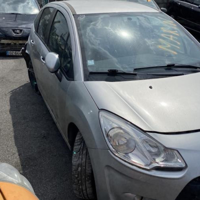 Aile avant droit CITROEN C3 2 Photo n°18